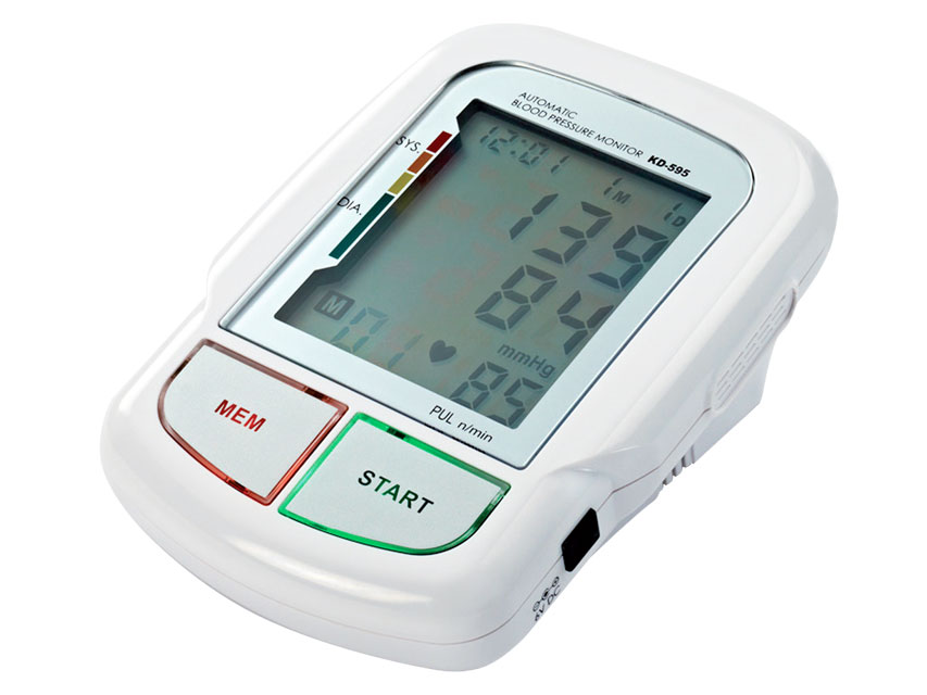 008Runājošs asinsspiediena mērīšanas aparāts - gb.fr.es.pt.ar.
