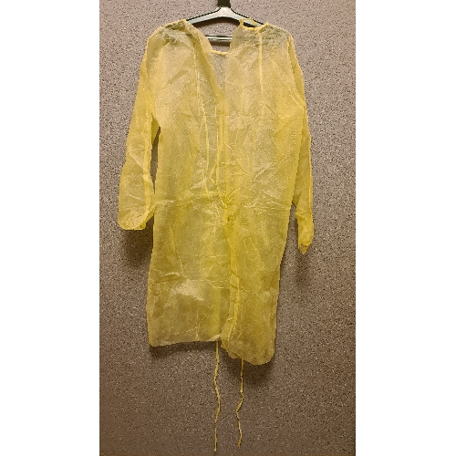 HALĀTI APMEKLĒTĀJU