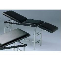 IZMEKLĒŠANAS KUŠETES