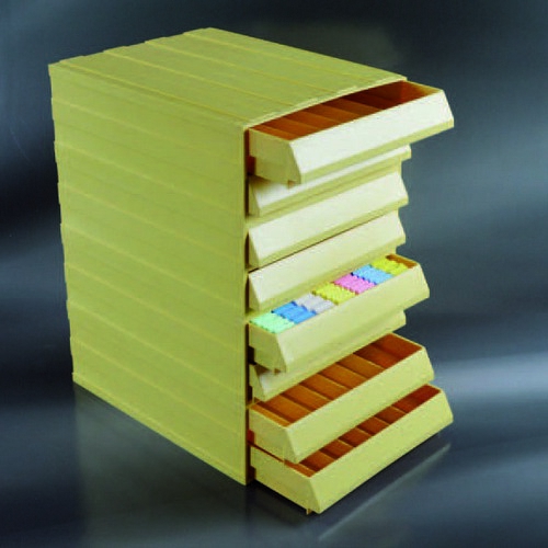 Uzglabāšanas sistēma parafīna iegultajiem paraugiem, 1500 kasetes, 235x235x395 mm.