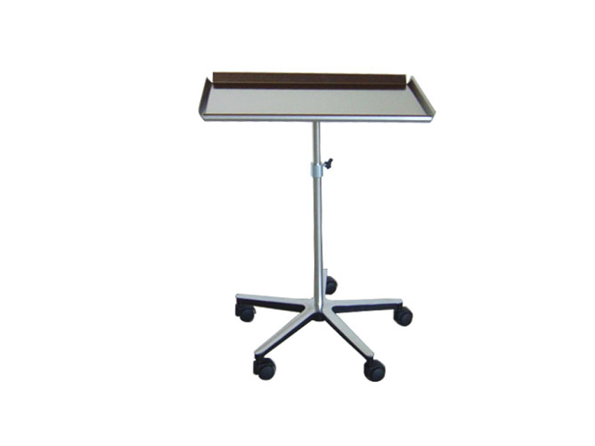 Mayo galdiņš ar 5 ritenīšiem