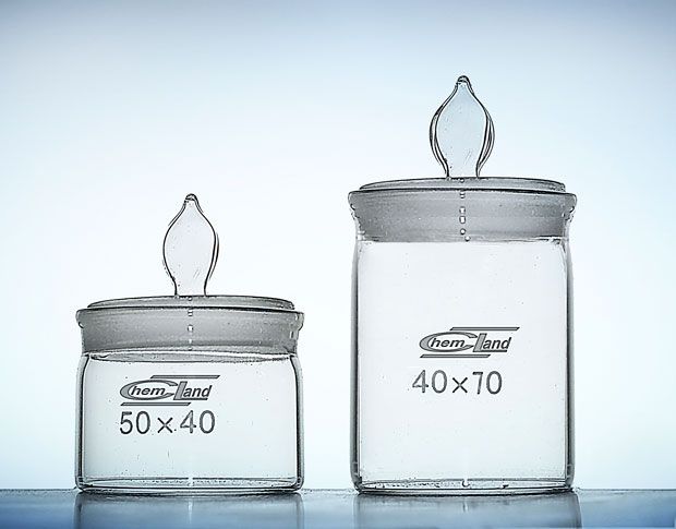 pudele, kas sver 35 x 30 CHEMLAND